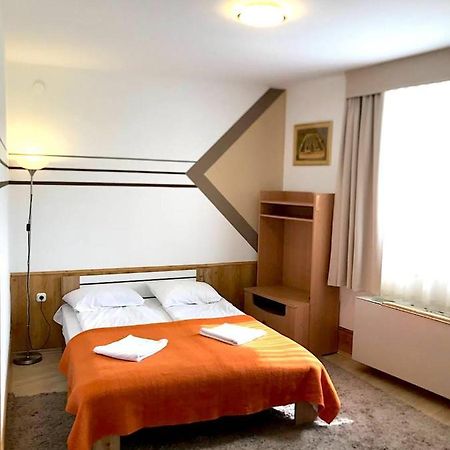 Apartamento ART Éden Hajdúszoboszló Exterior foto