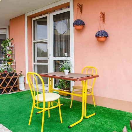 Apartamento ART Éden Hajdúszoboszló Exterior foto