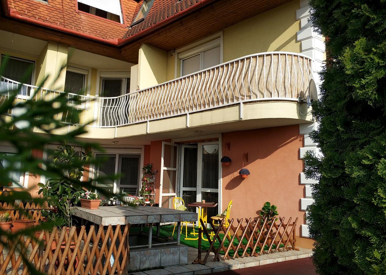Apartamento ART Éden Hajdúszoboszló Exterior foto